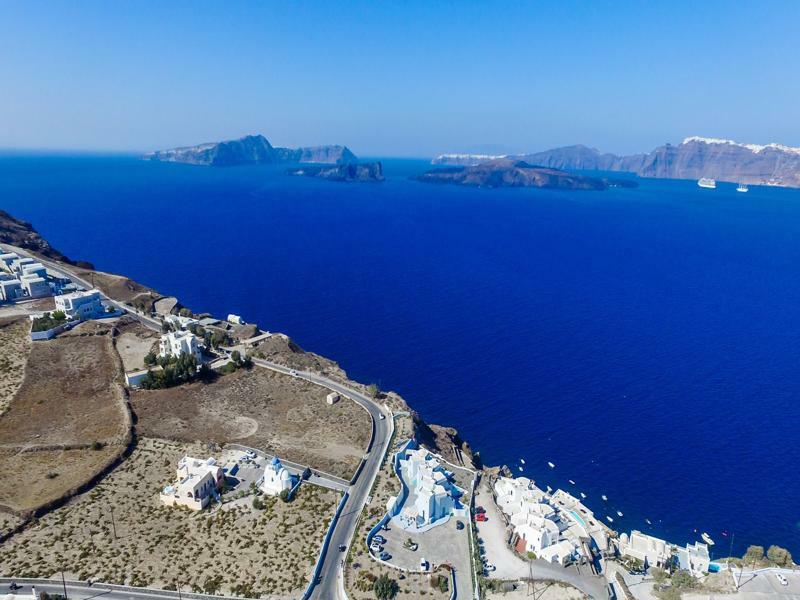 Vineyard Exclusive Suites Akrotírion المظهر الخارجي الصورة