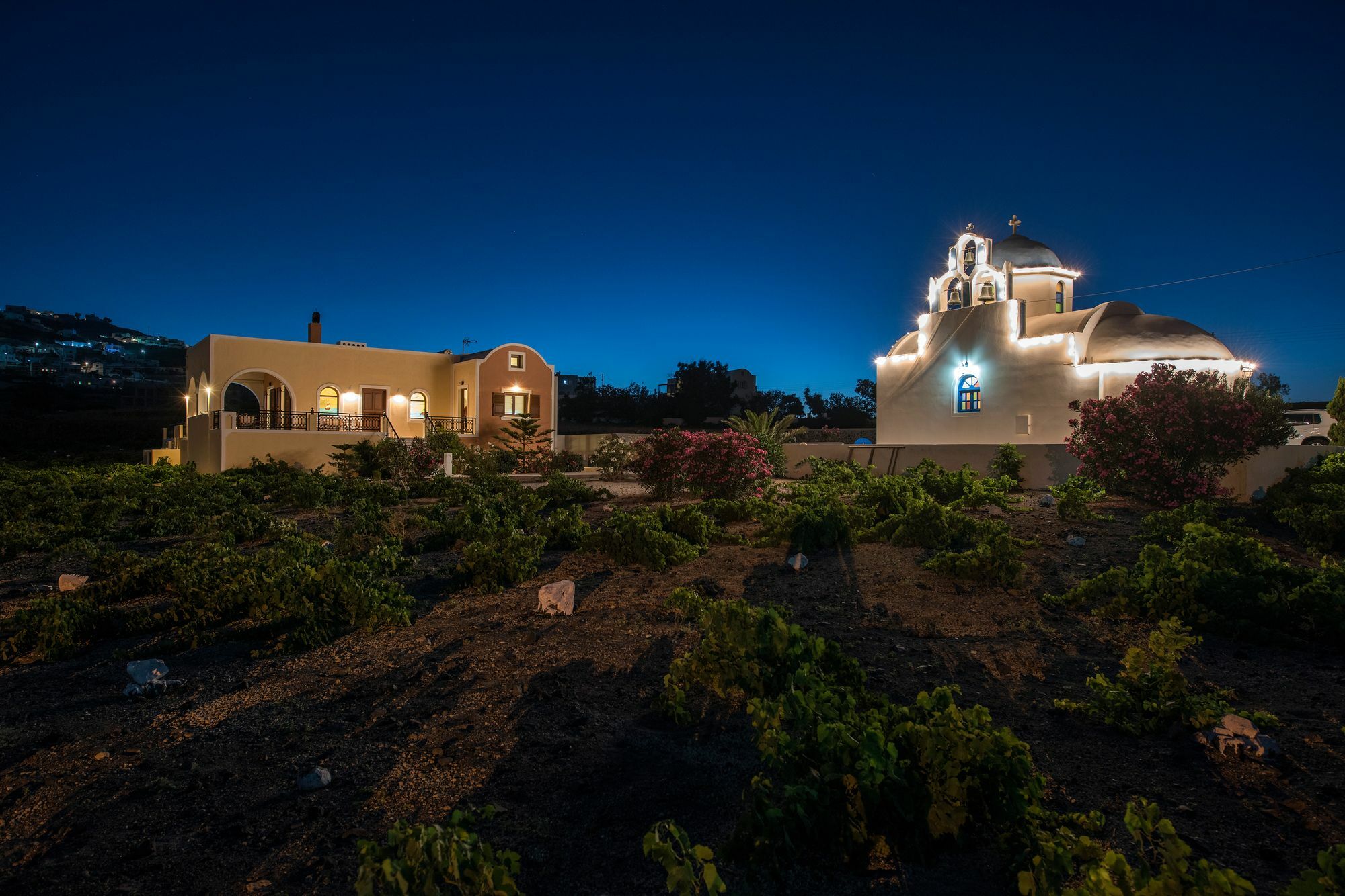 Vineyard Exclusive Suites Akrotírion المظهر الخارجي الصورة